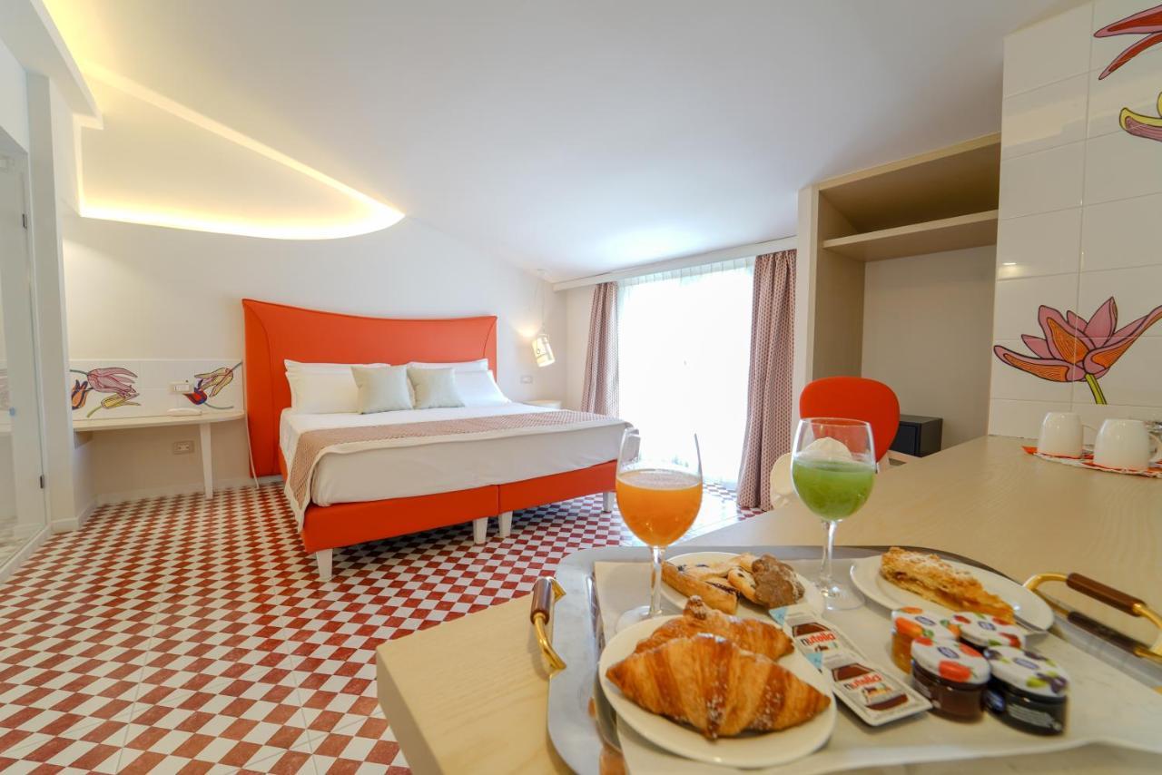 Suite Hotel L'Oasi Di Riaci (Adults Only) Santa Domenica  Exterior foto